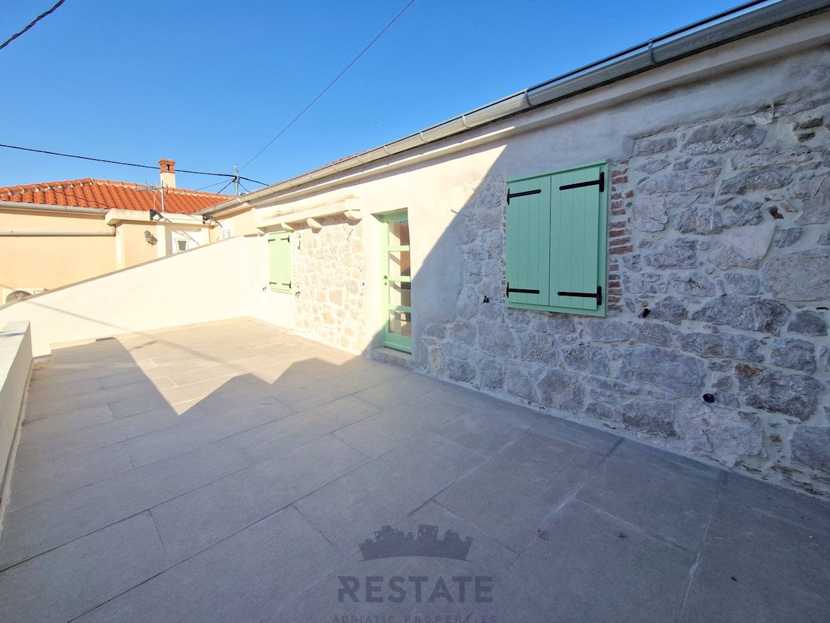 VAS ČAKA | le 100 m od morja