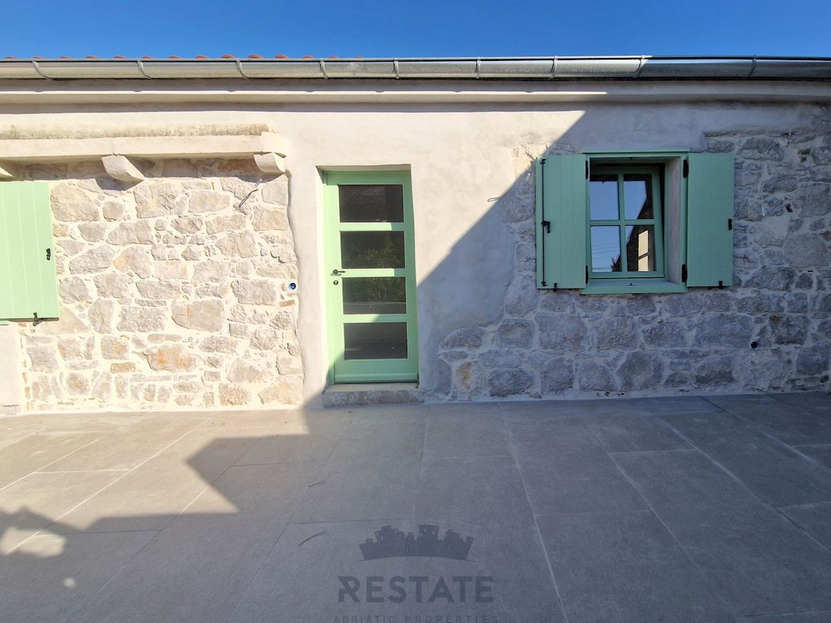 VAS ČAKA | le 100 m od morja