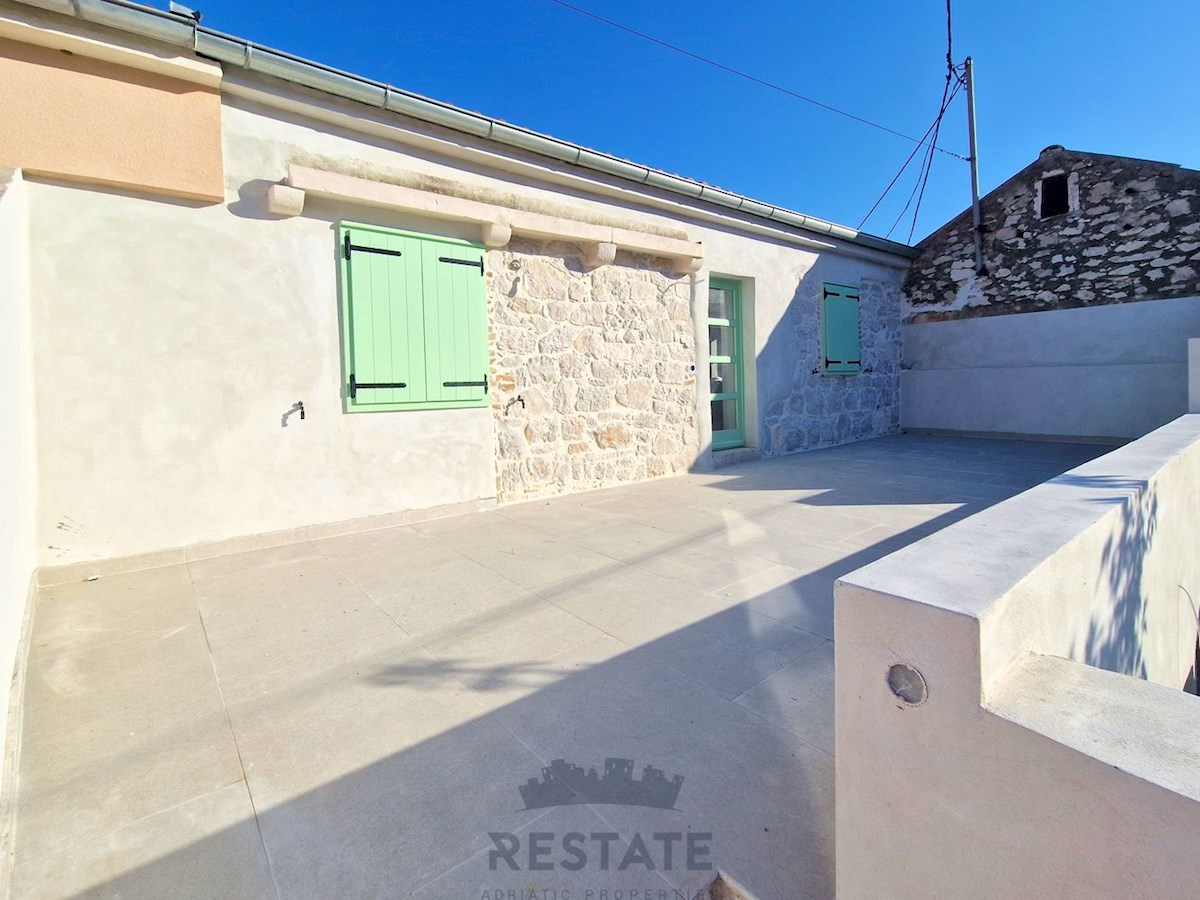 VAS ČAKA | le 100 m od morja