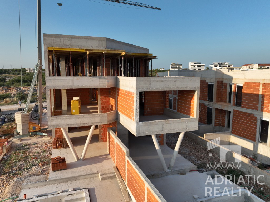 Vodice, moden dvosobni stanovanje v ekskluzivni novogradnji