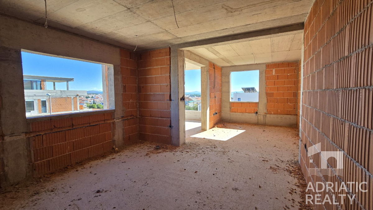 Vodice, udobno stanovanje s pogledom na morje