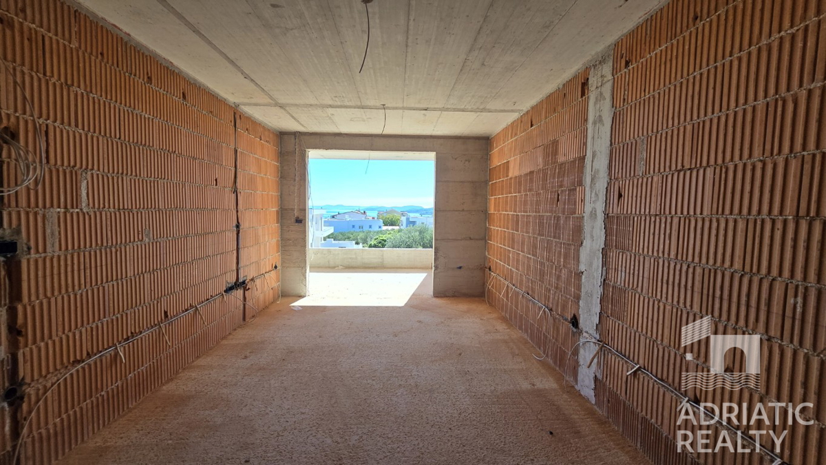 Vodice, dvosobno stanovanje z razgledom na morje