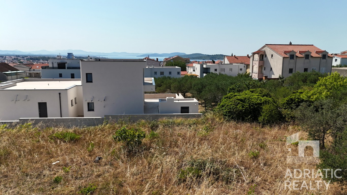 Vodice, dvosobno stanovanje z razgledom na morje
