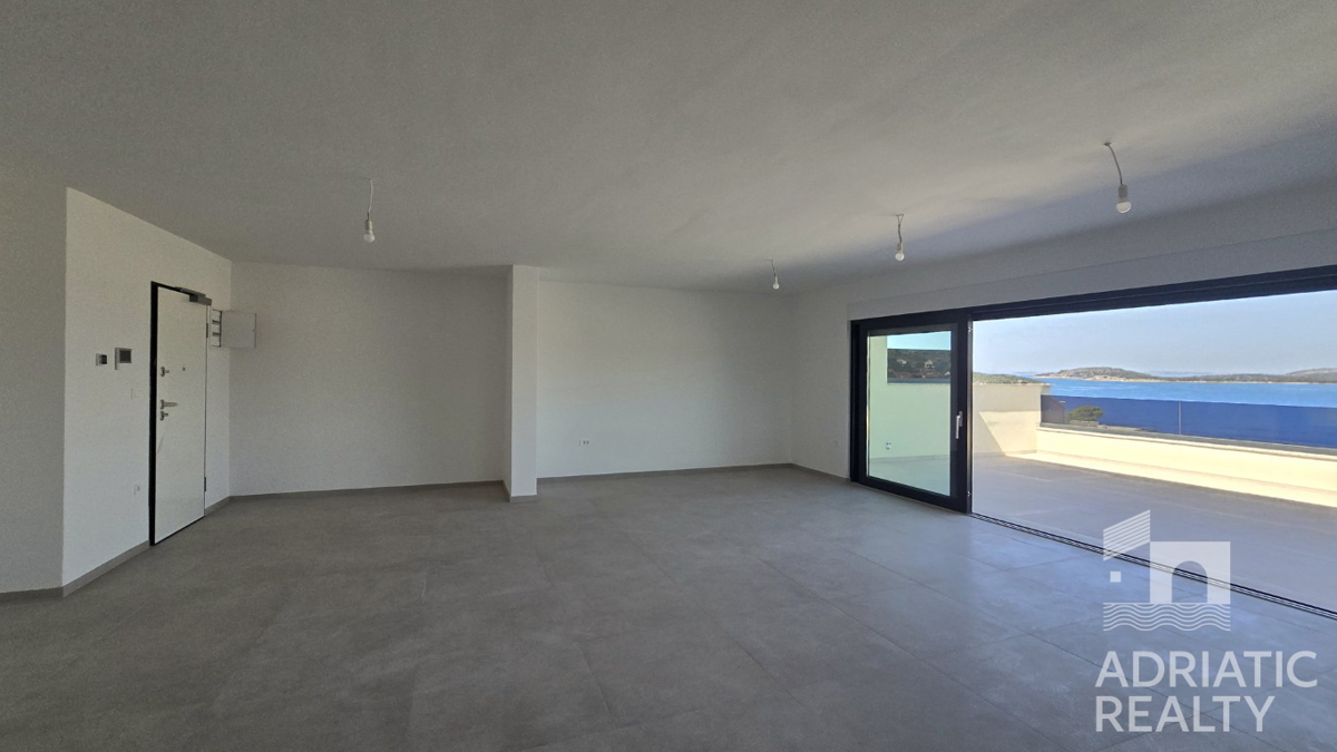 Žaborič, dvosobno ali trisobno penthouse stanovanje z osupljivim pogledom na morje