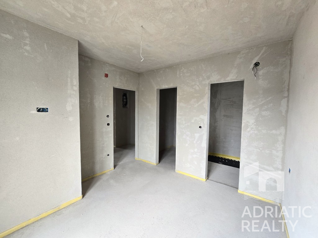 Brodarica, prostoren penthouse, 156,65 m2, 70 m od morja
