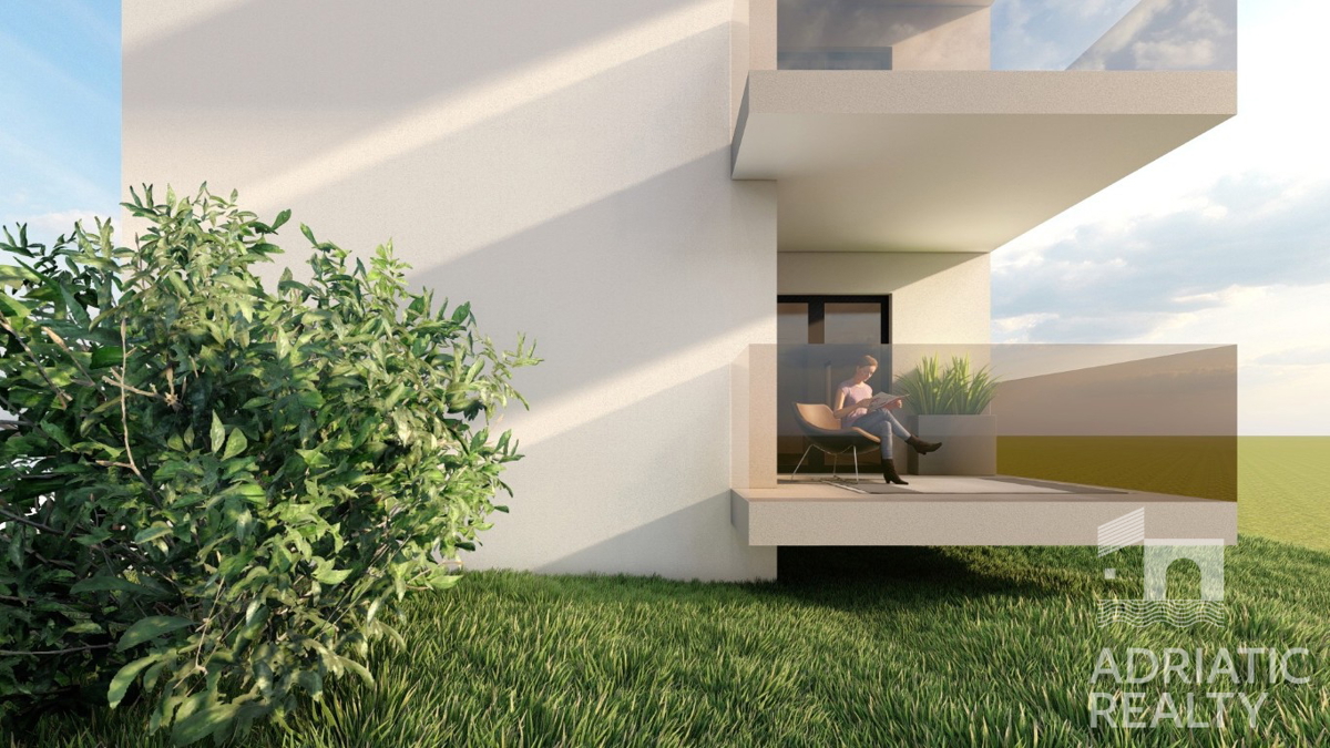 Grebaštica, dvosobno stanovanje z vrtom v bližini plaže