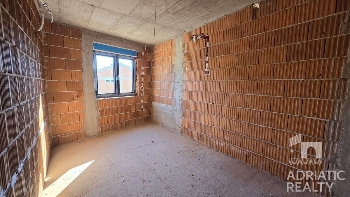 Vodice, stanovanje z dvema spalnicama v sodobni novogradnji