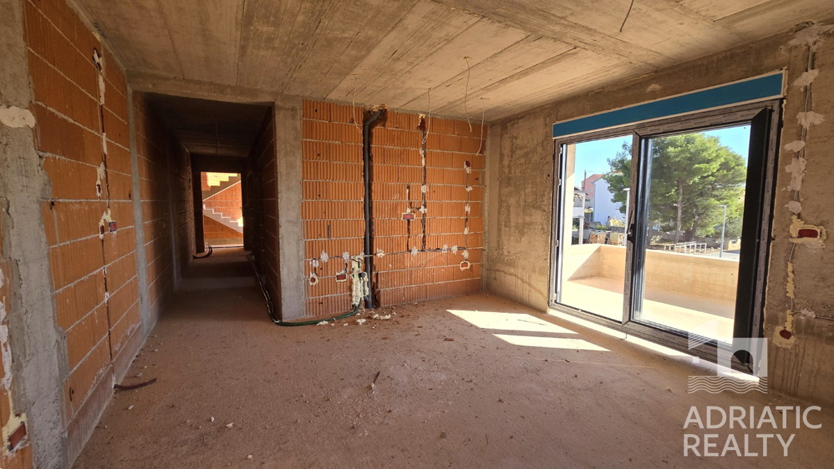 Vodice, stanovanje z dvema spalnicama v sodobni novogradnji