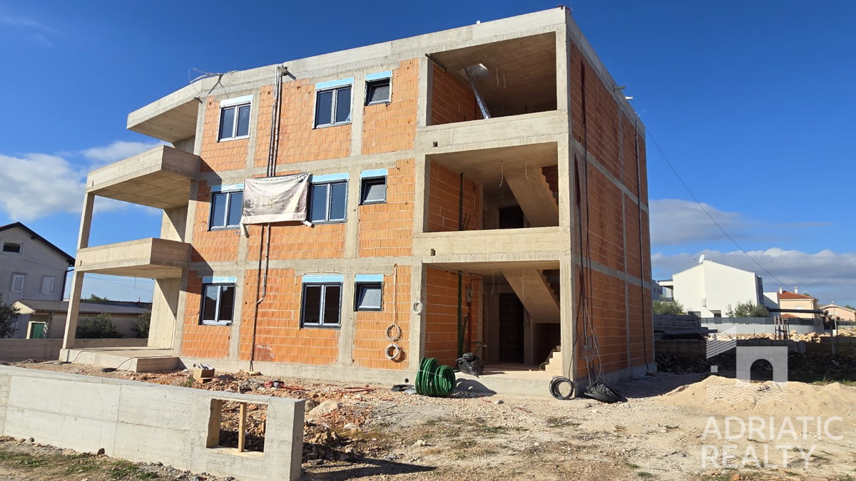 Vodice, stanovanje z dvema spalnicama v sodobni novogradnji