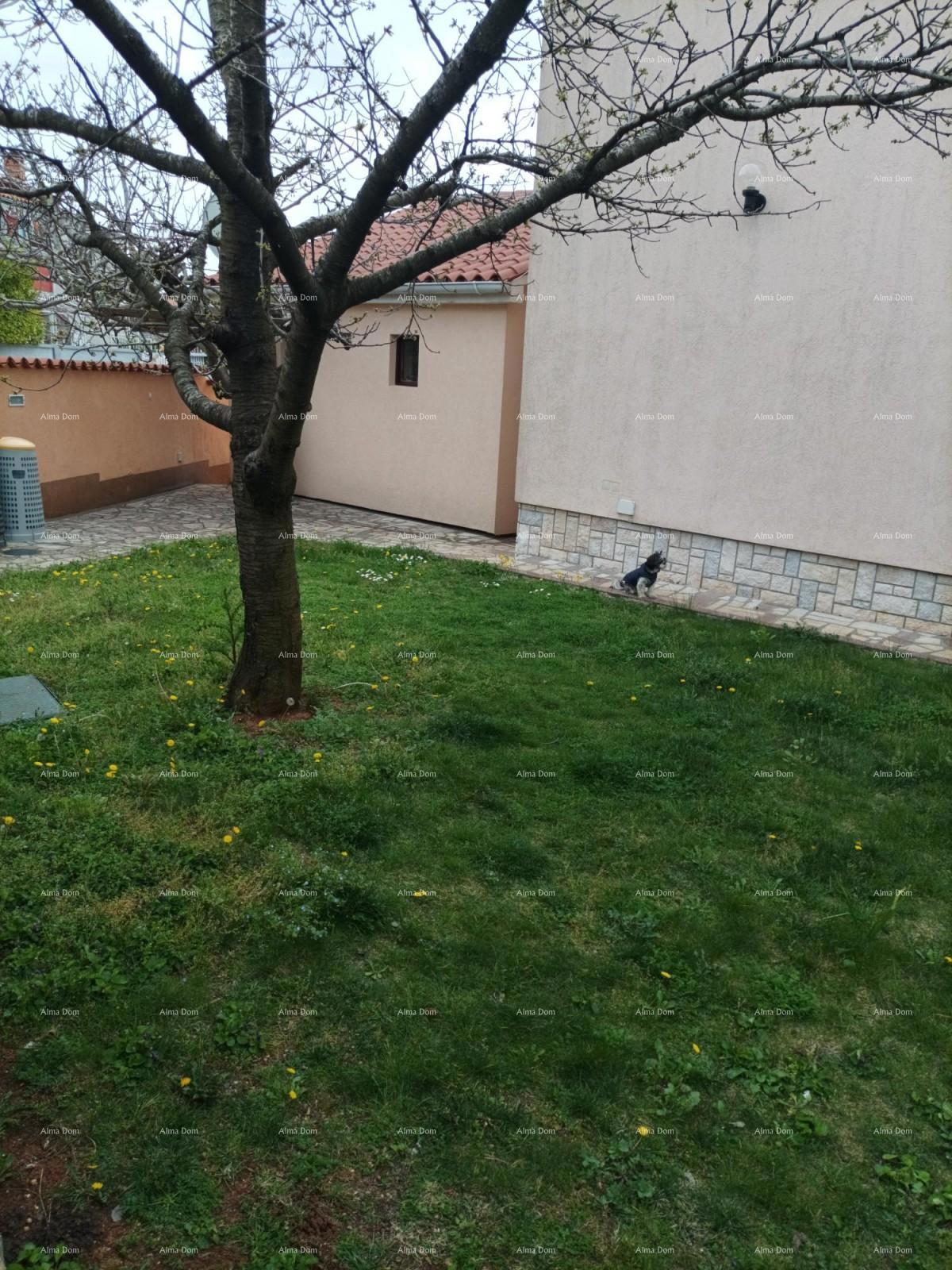 Apartmajska hiša s 5 apartmaji, vsak s čudovitim pogledom na morje