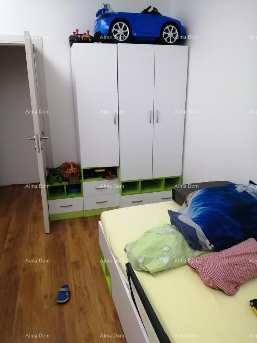 Prodamo stanovanje v Puli!  Monte Zaro.
