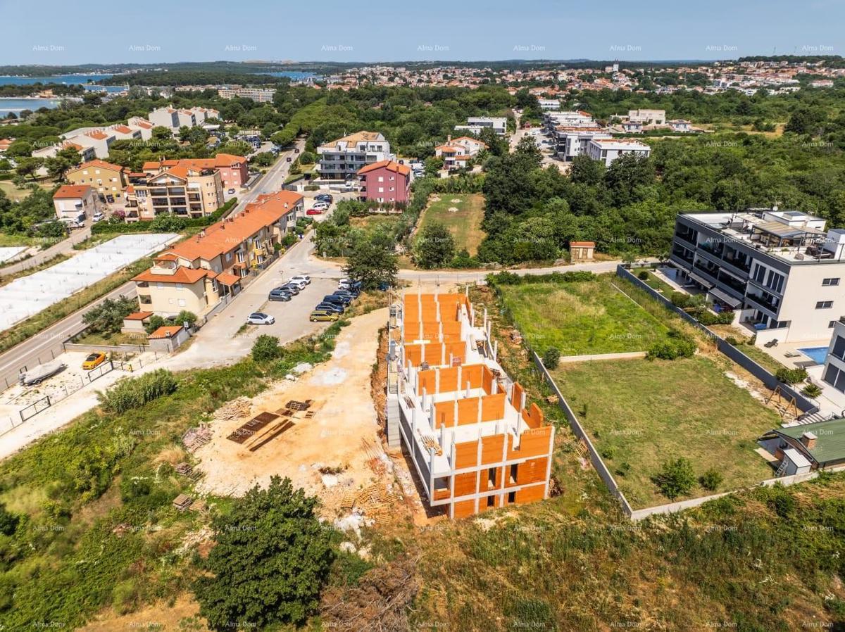 MEDULIN - Stan v novem projektu / 300 m do morja!!! (B1)