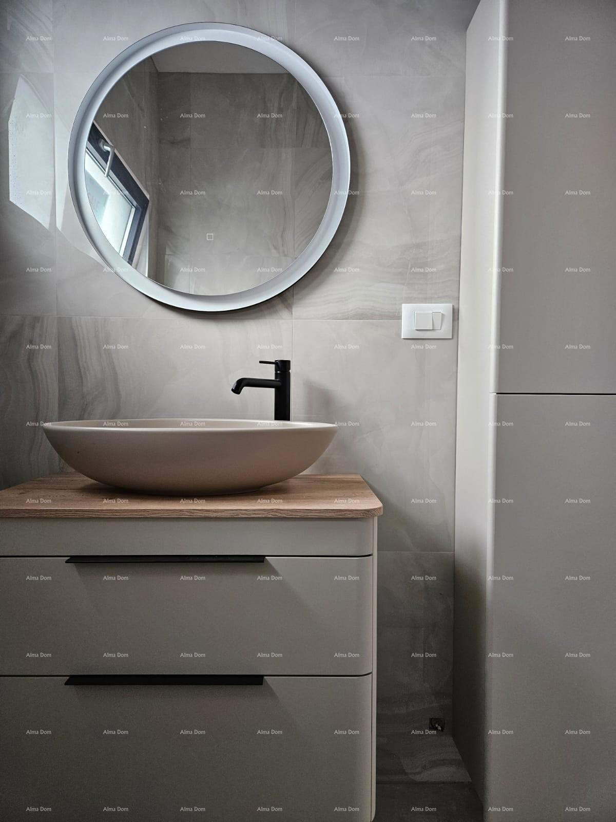 Prodamo visokokakovostno enodružinsko hišo z bazenom in vrtom, Svetvinčenat