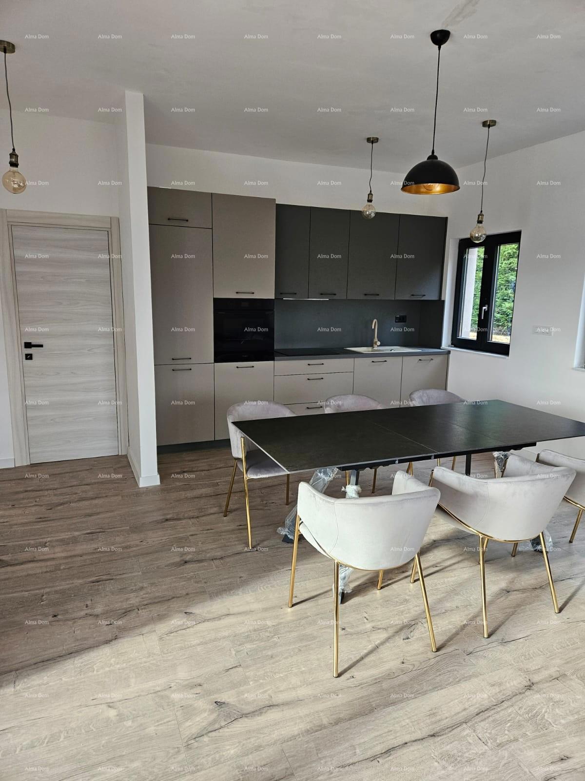 Prodamo visokokakovostno enodružinsko hišo z bazenom in vrtom, Svetvinčenat