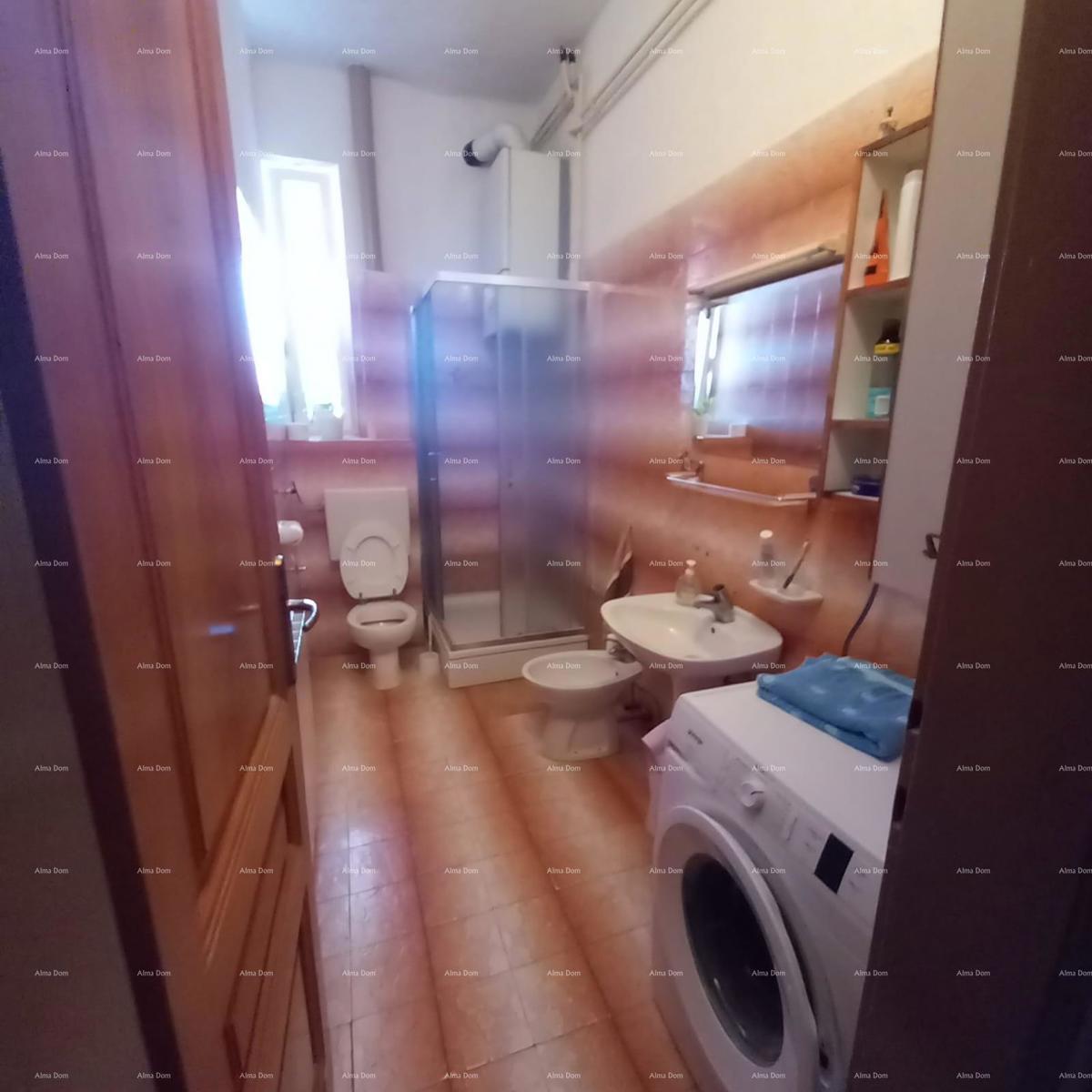 Prodamo stanovanje v centru Pule!