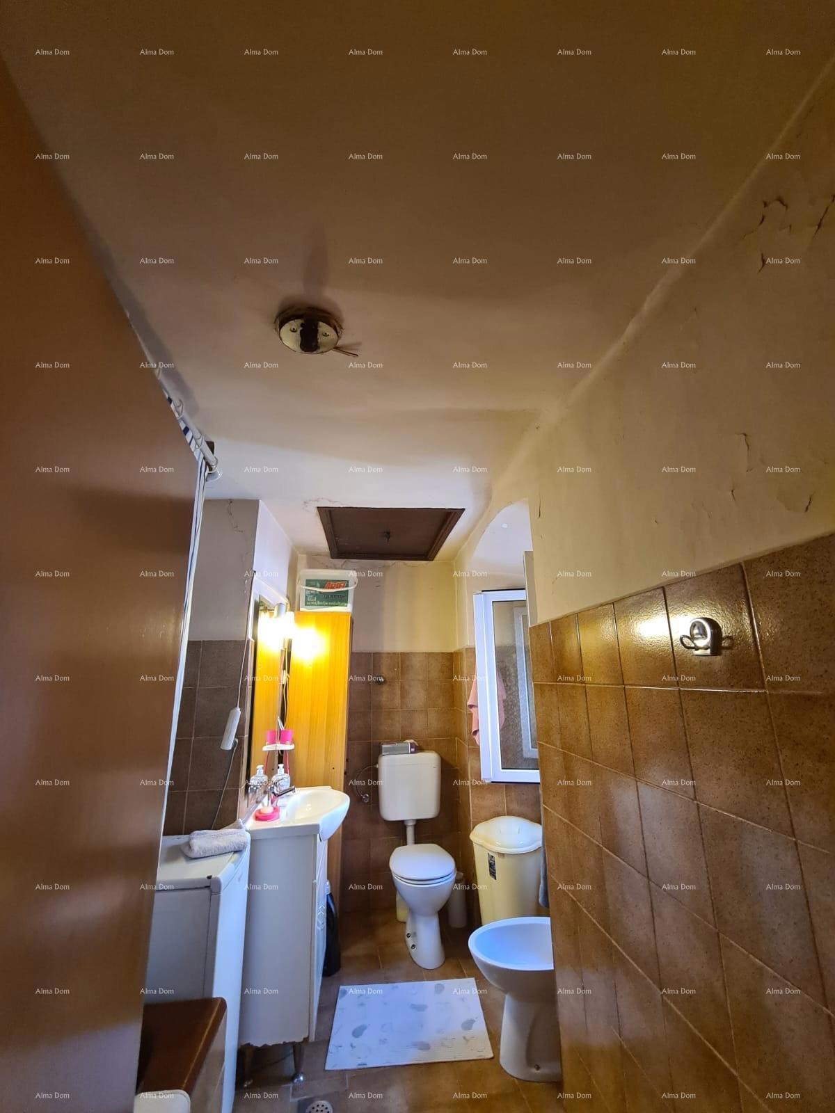 Hiša, center Buja, 106 m²