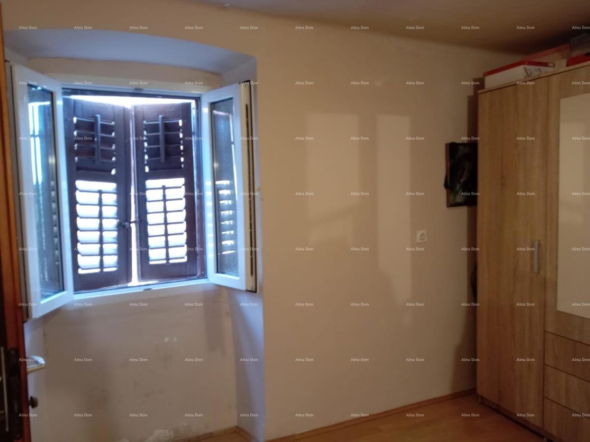 Hiša, center Buja, 106 m²