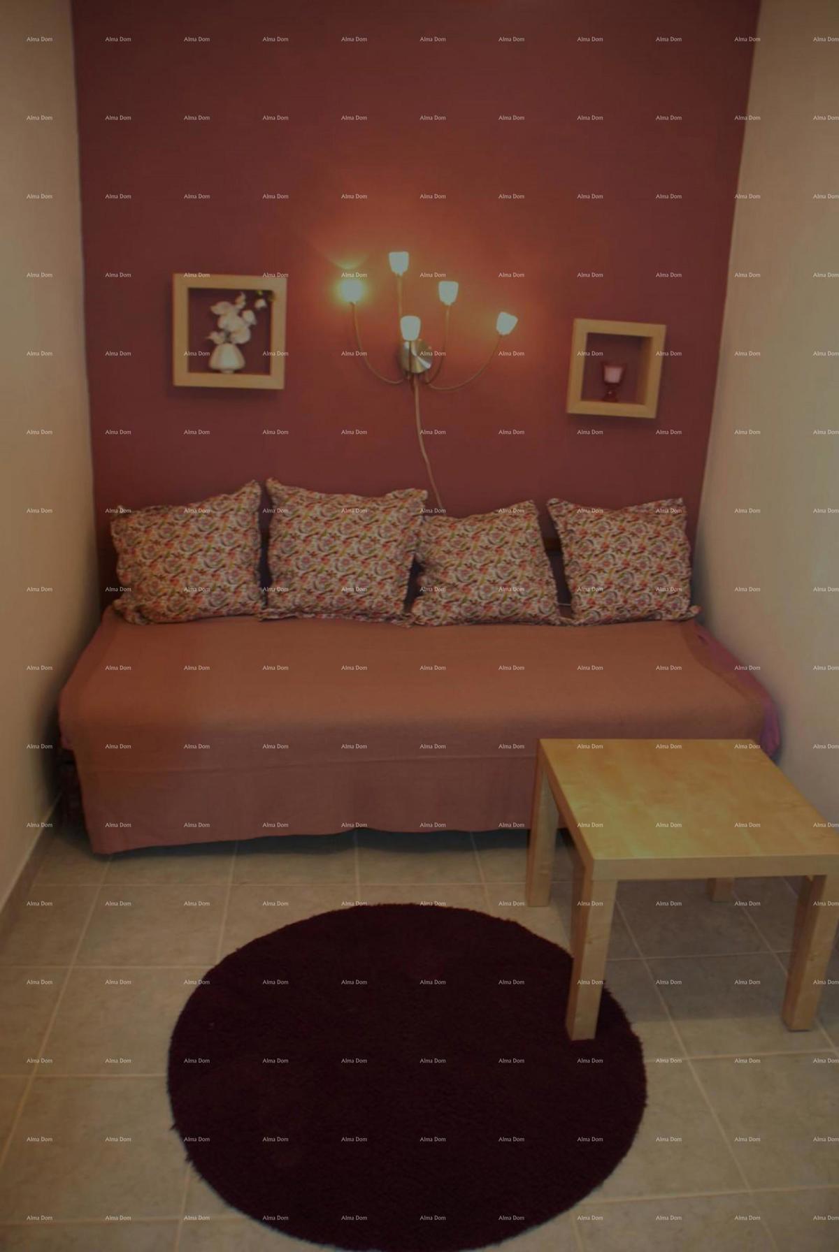 Na prodaju apartma v pritličju – Barbariga, 80 m², 500 m od morja!