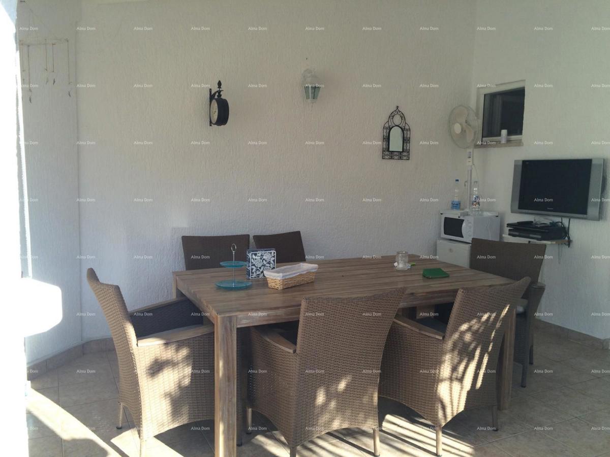 Na prodaju apartma v pritličju – Barbariga, 80 m², 500 m od morja!