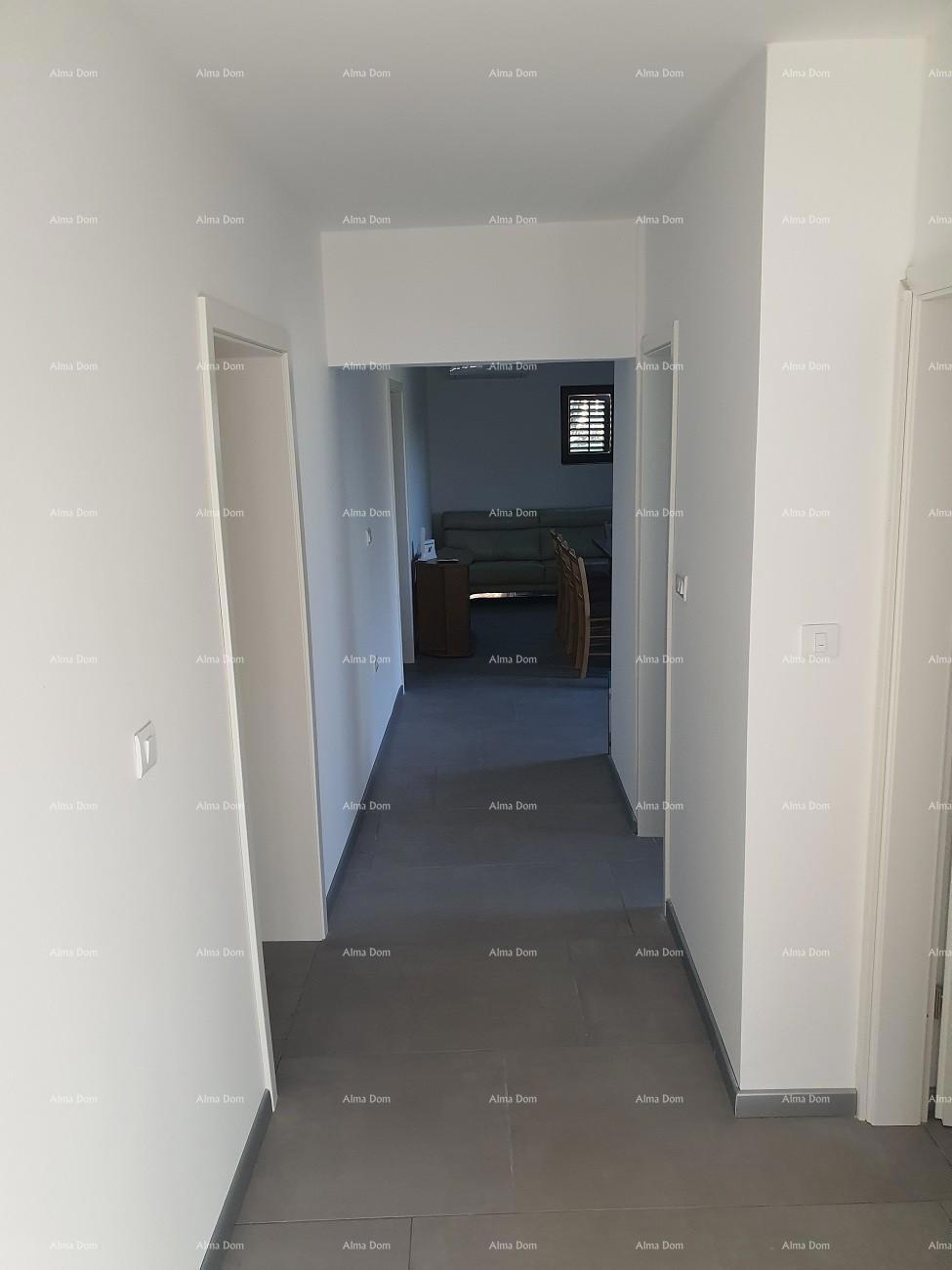 Lepa 3-nadstropna hiša s 3 stanovanji po realni ceni.