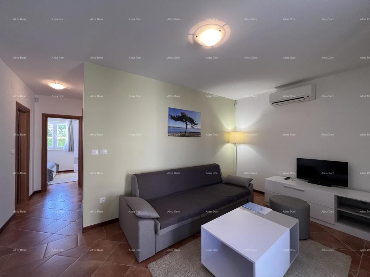 Apartma v Medulinu, 150 m do plaže. Pošesi.