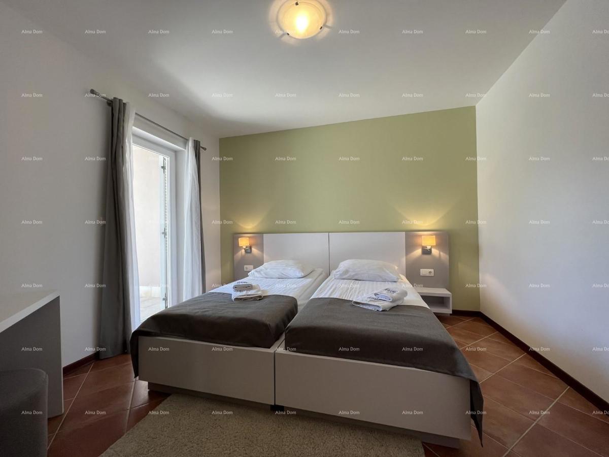 Apartma v Medulinu, 150 m do plaže. Pošesi.