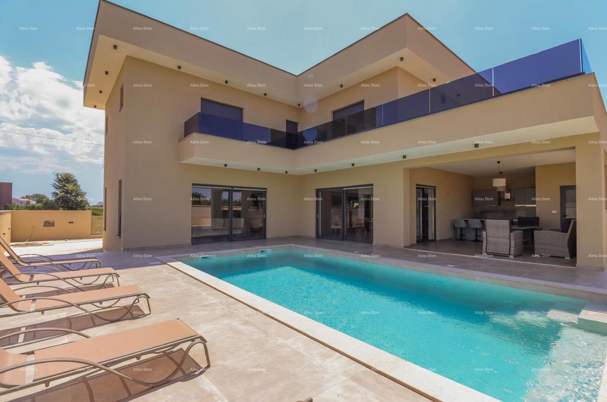 NA PRODAJO: Moderna samostojna vila blizu Pule – Loborika.