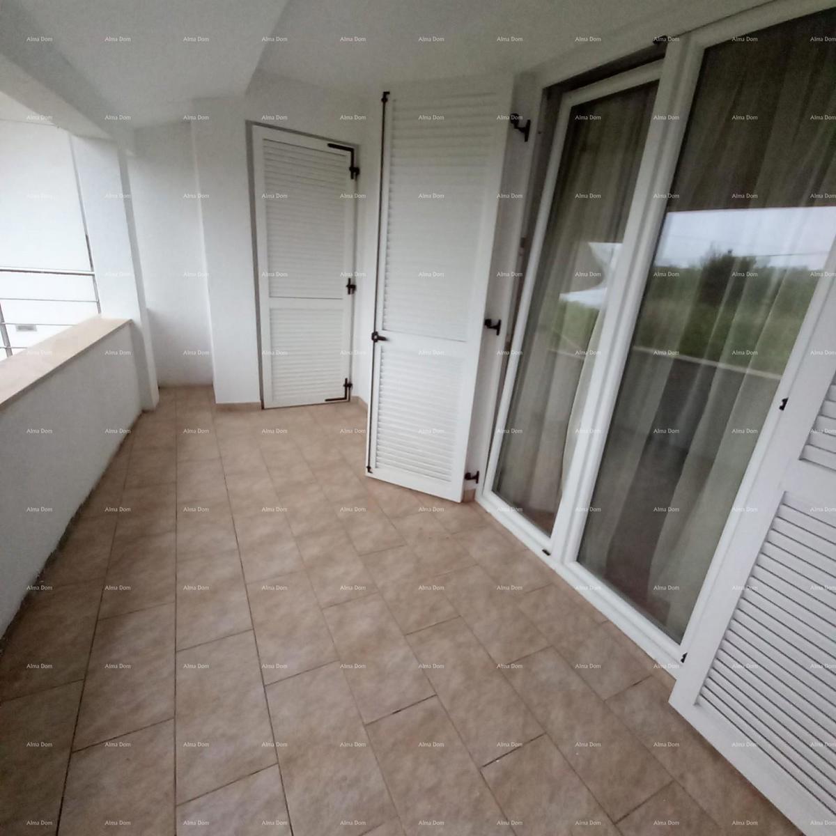 NA PRODAJU – Hiša z dvema ločenima stanoma, Premantura