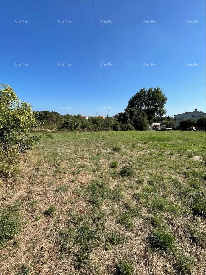 Građevinsko zemljišče 909 m² – Loborika