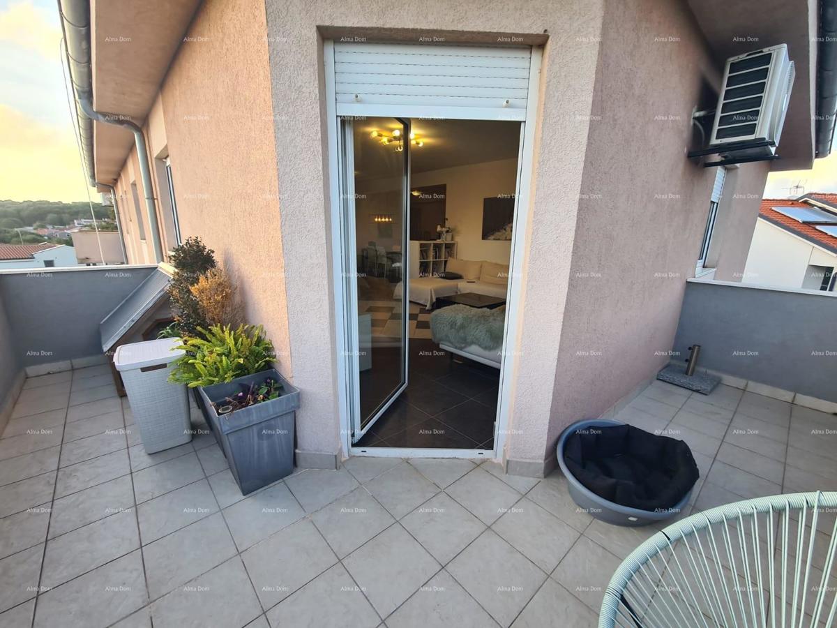 Moderan in prostoren stan s pogledom na morje – Ližnjan, 87,48 m²