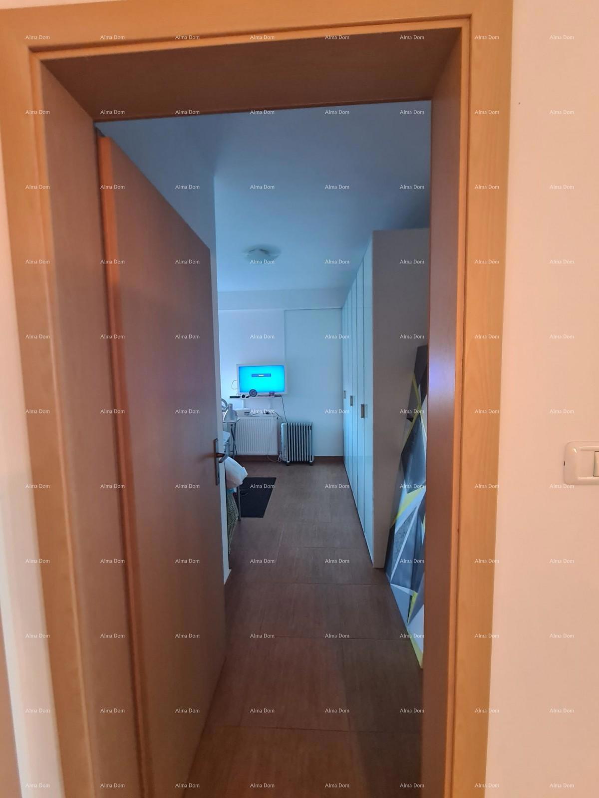 Moderan in prostoren stan s pogledom na morje – Ližnjan, 87,48 m²