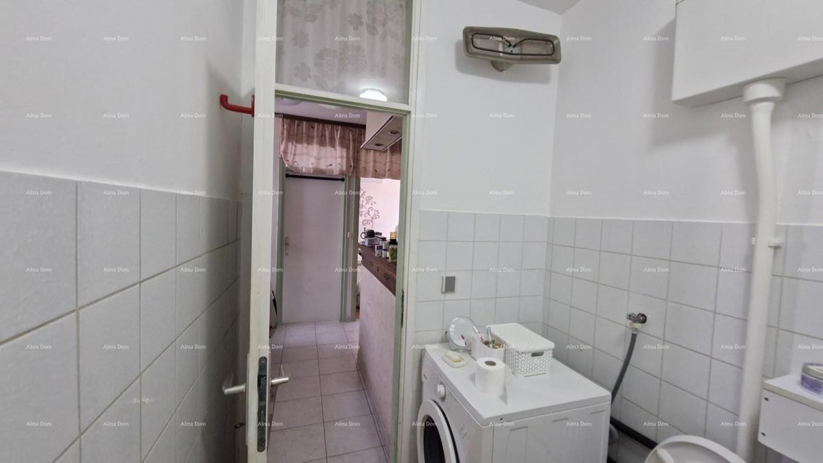 Prodaja stanovanja s pogledom na morje in mesto, Pula, Veruda!