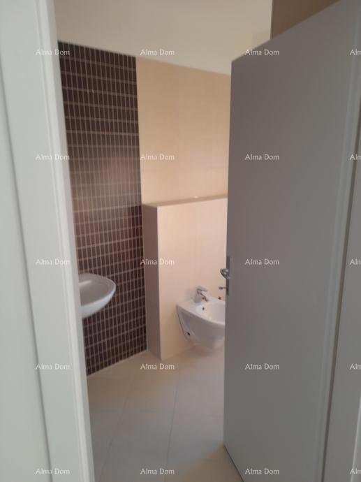 Prodaja - stan s garažnim mestom na odlični lokaciji, Pula!