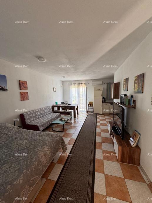 Fažana – Hiša s 3 stanovanji, 200 m od morja