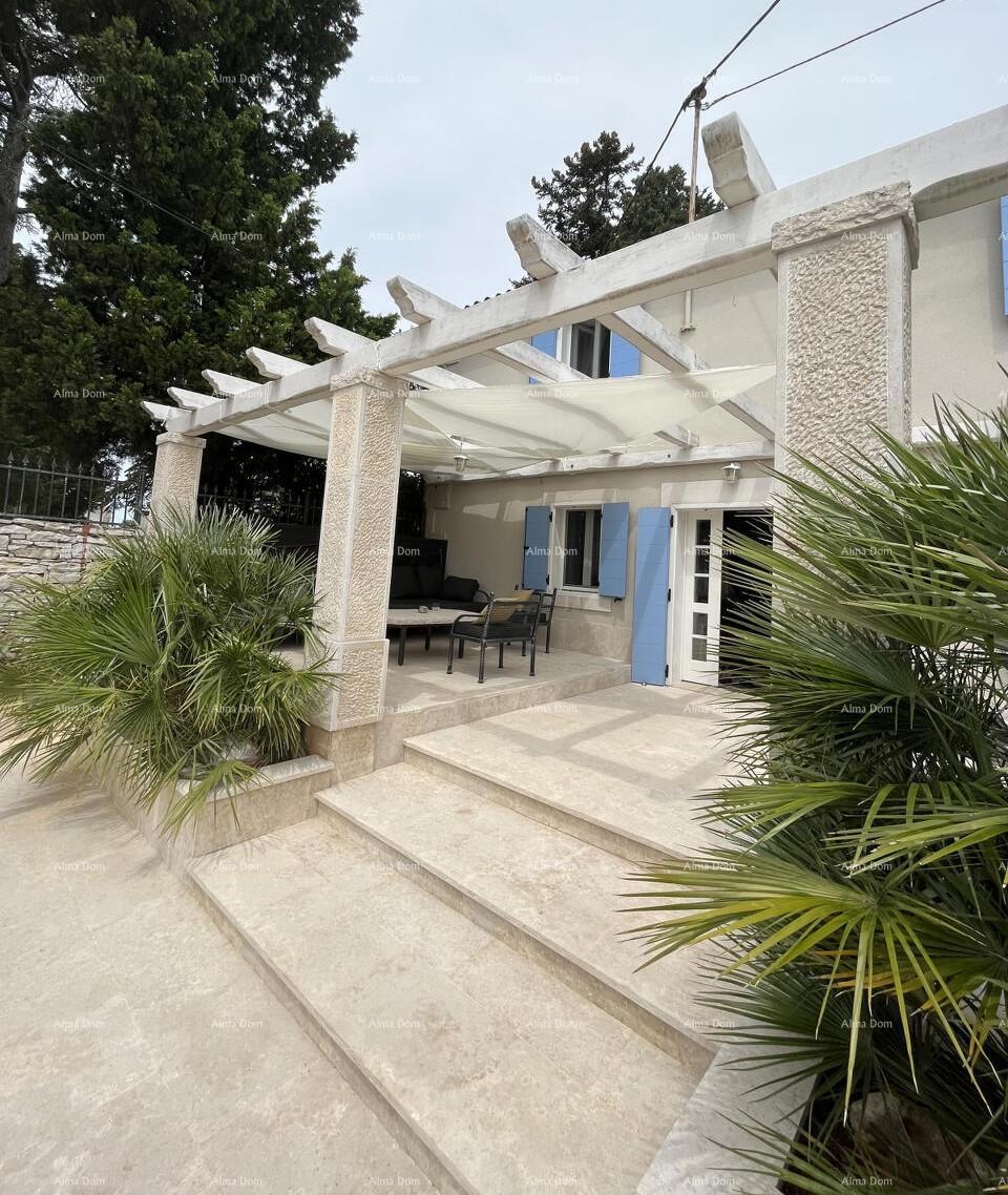 UMAG – Renovated Istrian House 400 m from the Beach