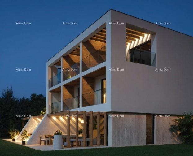 Medulin, Moderni troetažni apartma s pogledom na morje