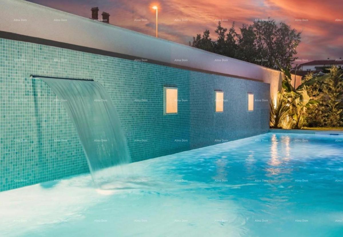 Prodaja čudovite vile s bazenom, jacuzzijem in pogledom na morje, Fažana!