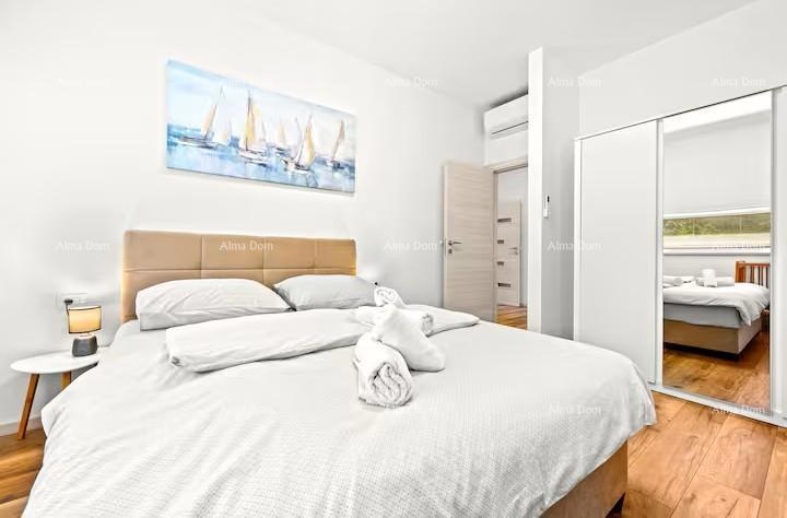 Pomer. Nova samostojeća prizemnica z bazenom.