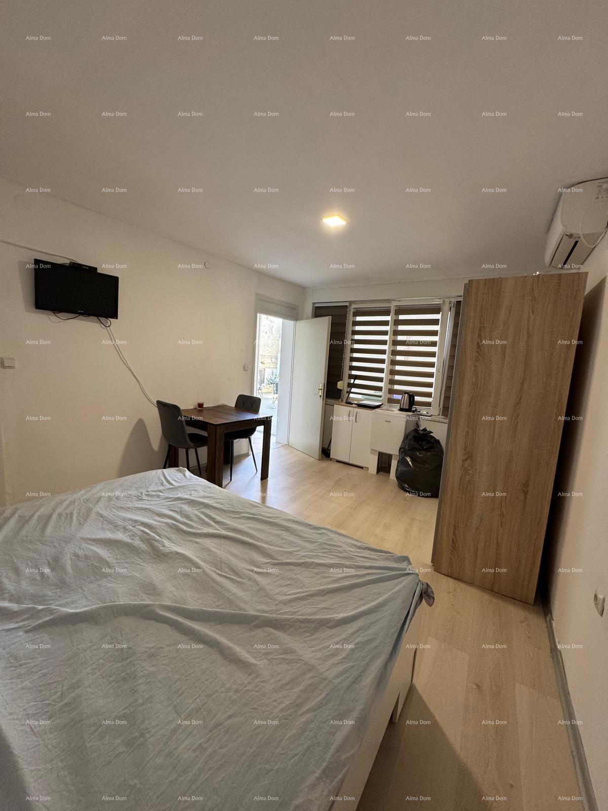 Prodamo hišo v Medulinu!