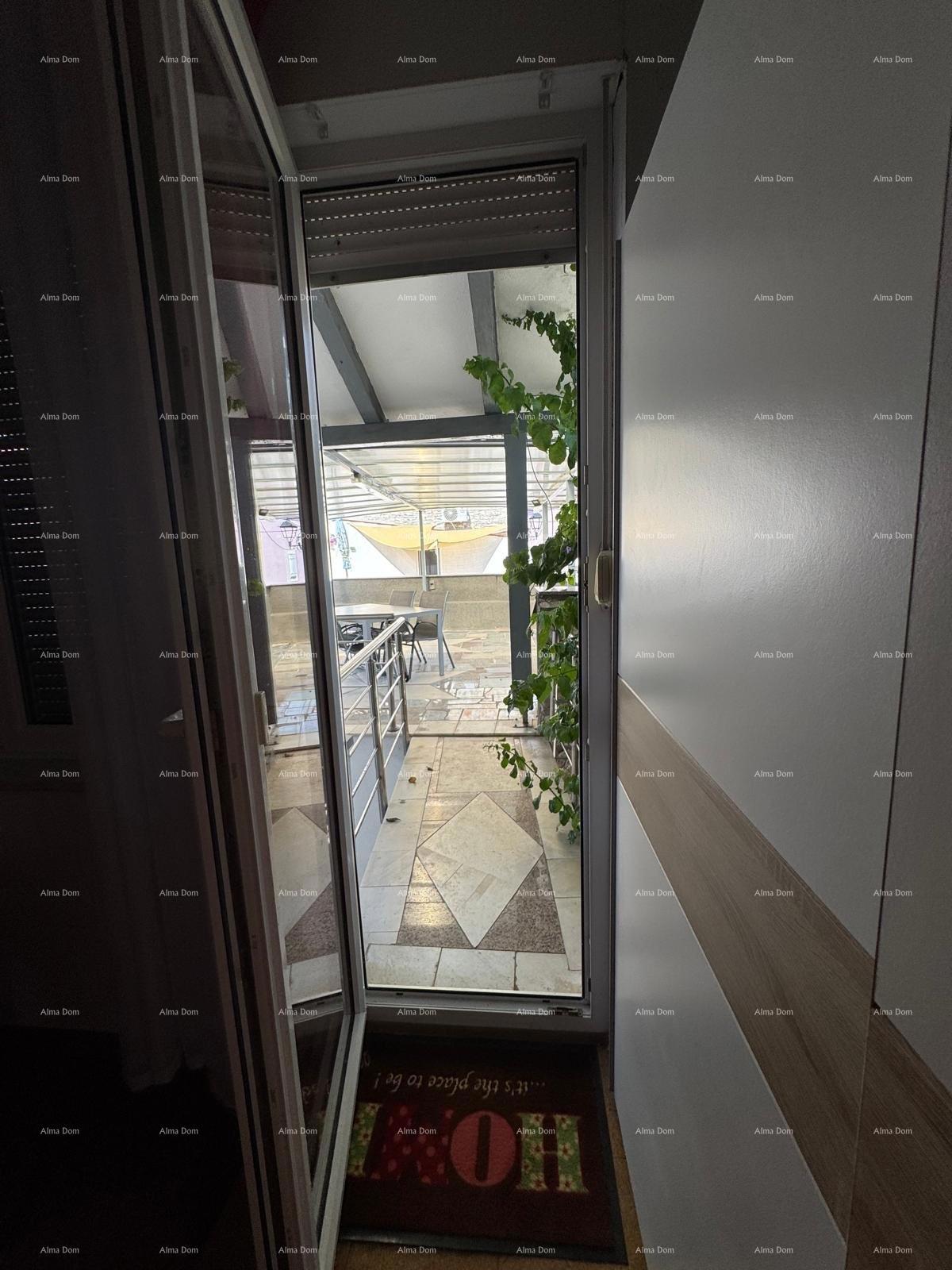 Prodamo hišo v Medulinu!