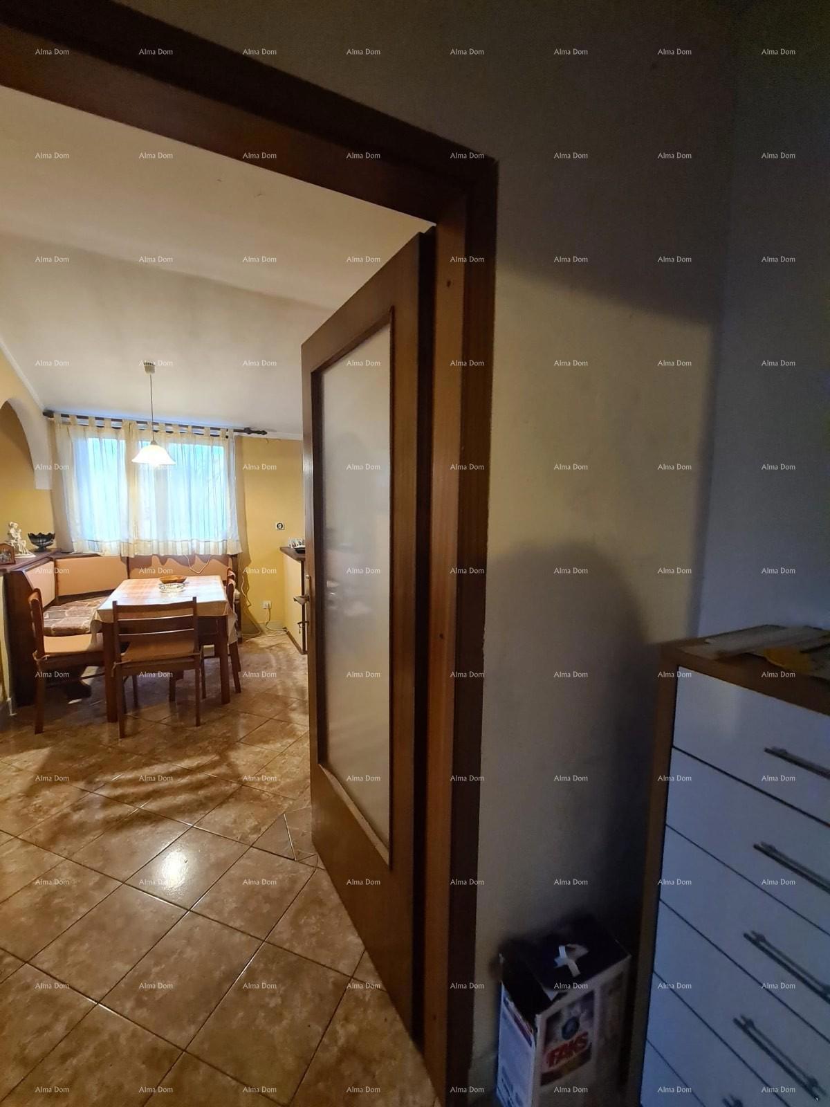 Prodaja samostojeće kuće – Poreč