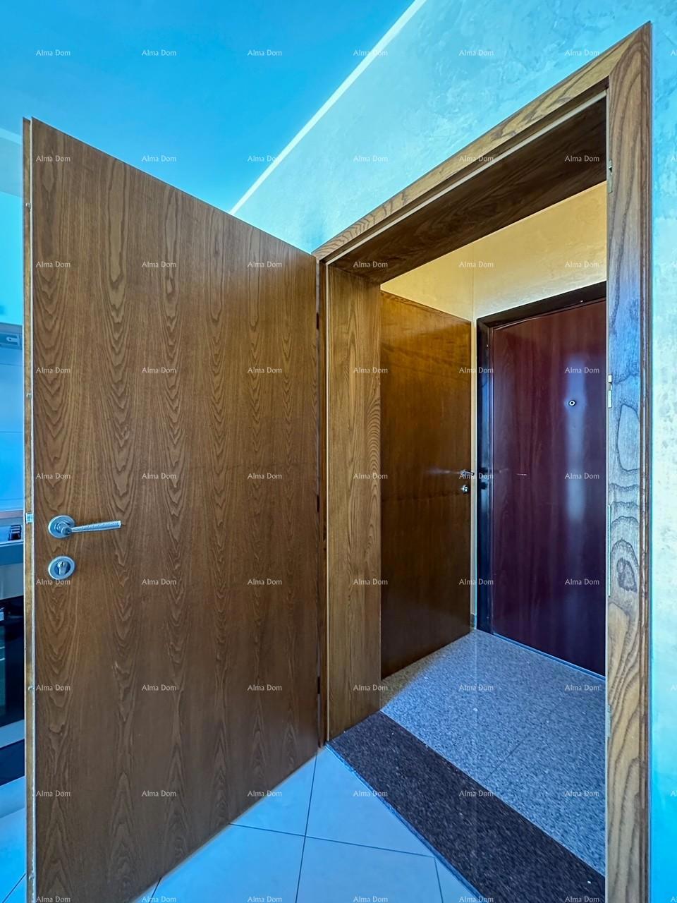 MEDULIN. Prodamo stanovanje na odlični lokaciji, pogled na morje!