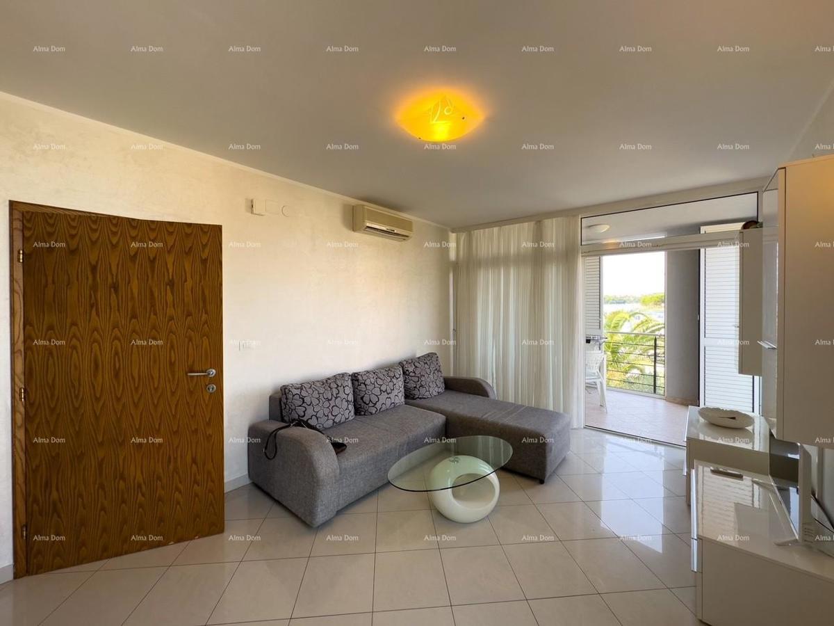 MEDULIN. Prodamo stanovanje na odlični lokaciji, pogled na morje!