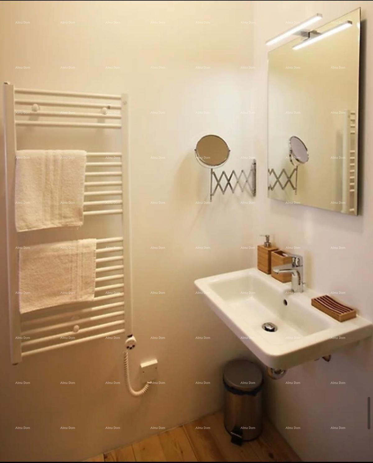 Renovirano! Prodaja stare vile iz 17. stoletja v Vodnjanu.