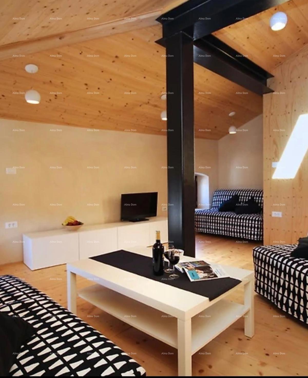 Renovirano! Prodaja stare vile iz 17. stoletja v Vodnjanu.