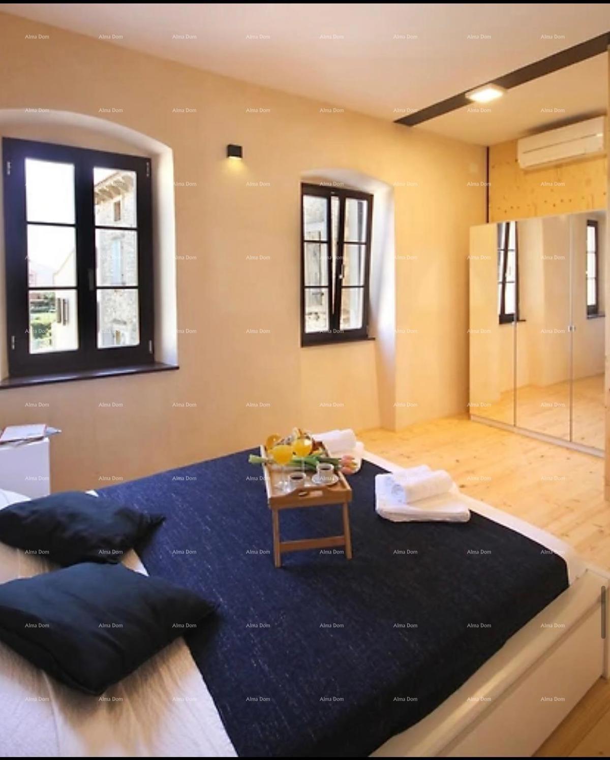 Renovirano! Prodaja stare vile iz 17. stoletja v Vodnjanu.