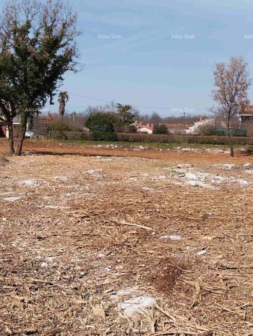 Zemljišče 2765 m² na mirni lokaciji – Poreč