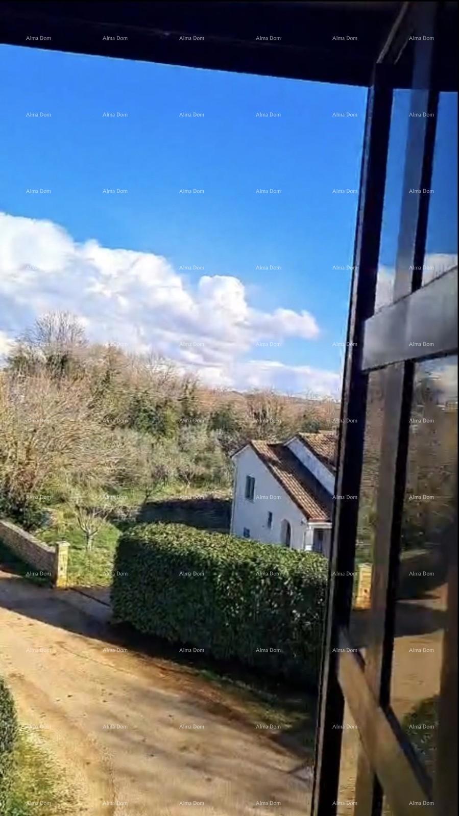 Na prodaju autentična istarska kamena kuća u blizini Brtonigle