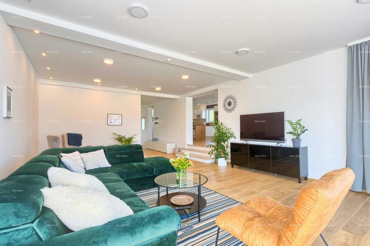 Fažana! Čudovita vila s bazenom.