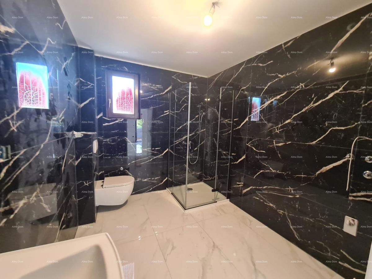 Poreč – družinska hiša z dvema stanovanjem enotama